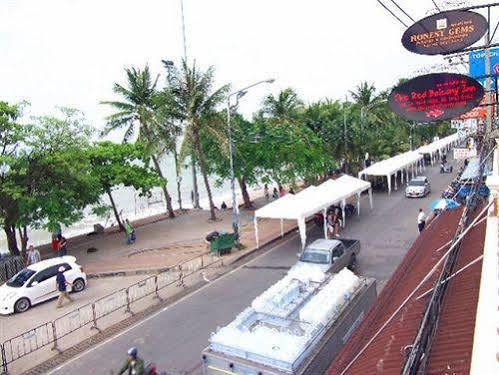 The Red Balcony Inn Pattaya Luaran gambar